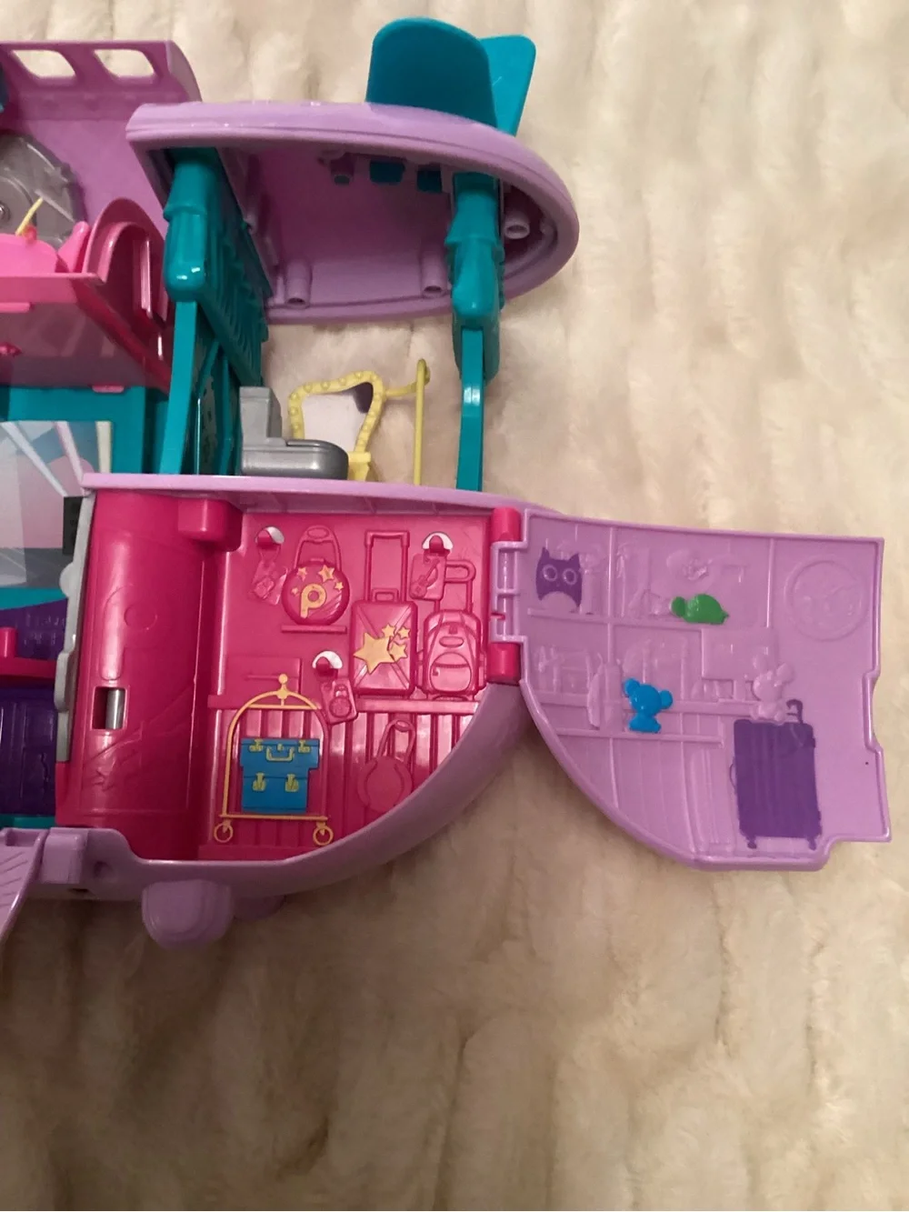 Polly Pocket Travel Adventures Jet 2014